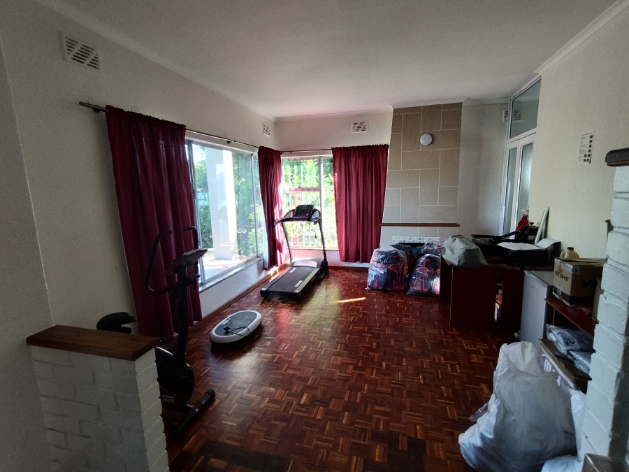 To Let 4 Bedroom Property for Rent in Brandwag Western Cape